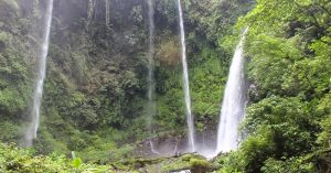 Wisata Air Terjun